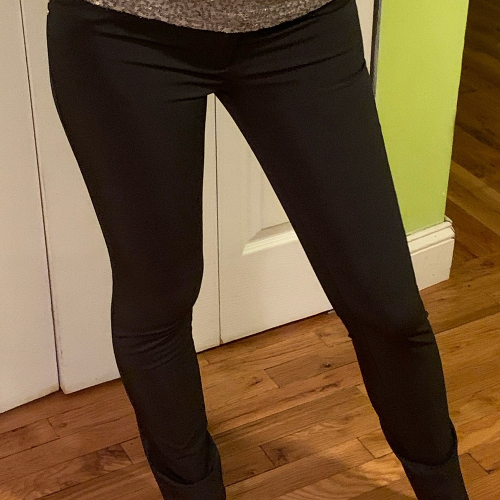 Super skinny pants